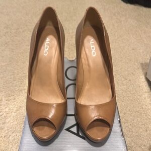 ALDO Women's Tan Peep-Toe Heels